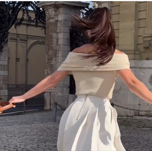 🎈LAST ONE! Zara off shoulder knit top - Picture 6 of 15